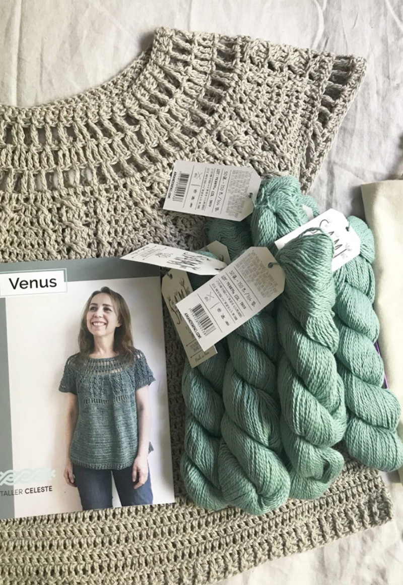 https://www.tallerceleste.cl/wp-content/uploads/2023/06/Kit-Crochet-Polera-Venus.jpg